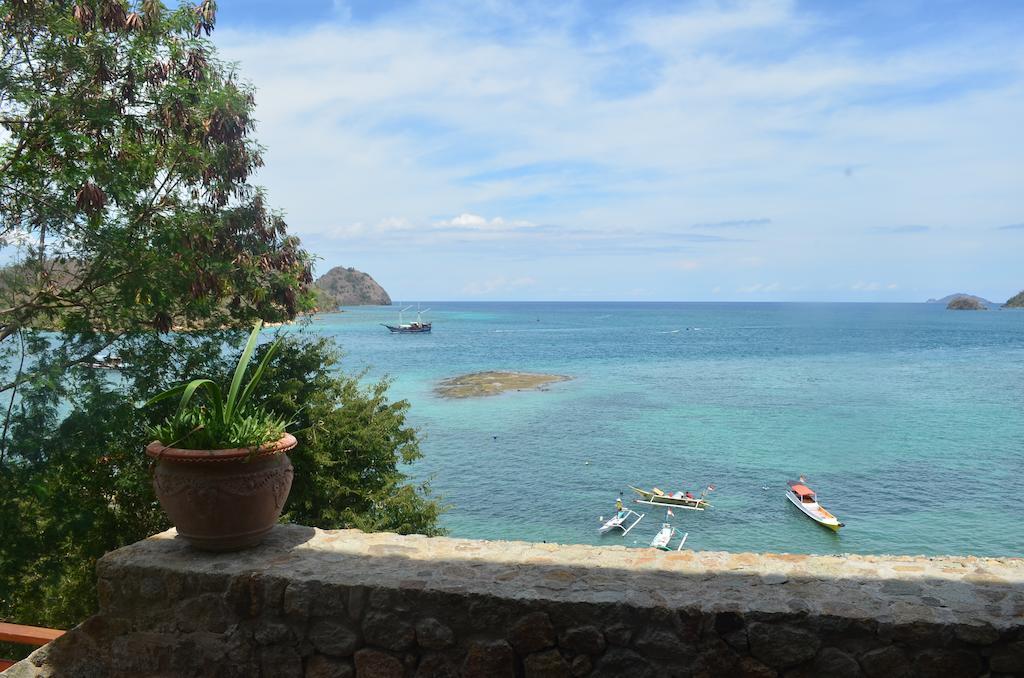 Blue Parrot Hotel Labuan Bajo Cameră foto